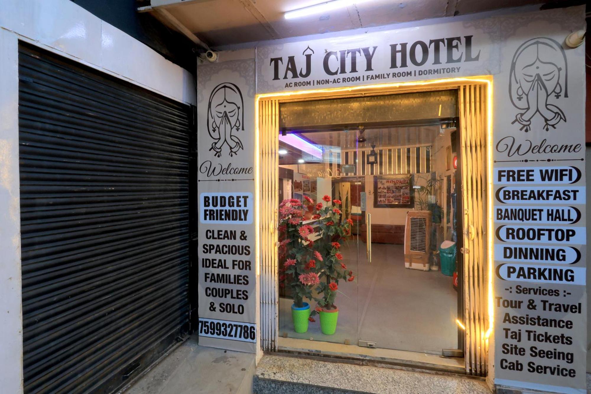 Taj City Hotel アーグラ エクステリア 写真